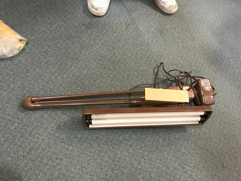 デイザーデスクランプ