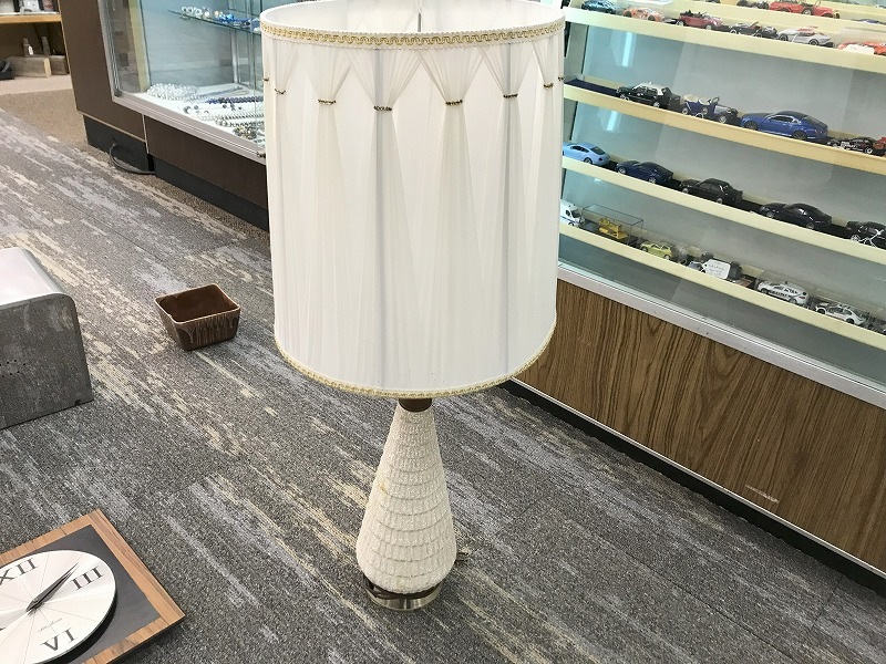 テーブルランプ