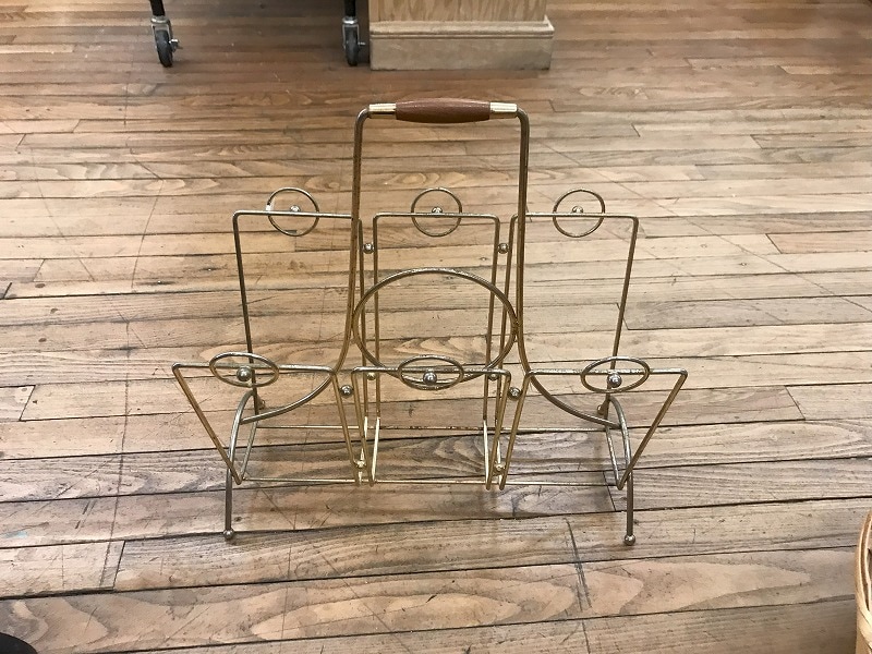 マガジンラック