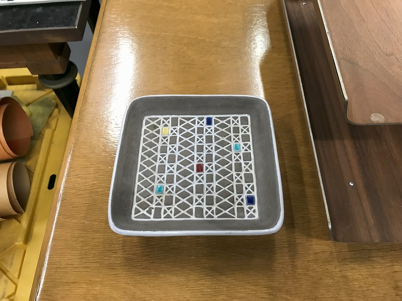 ポタリートレー