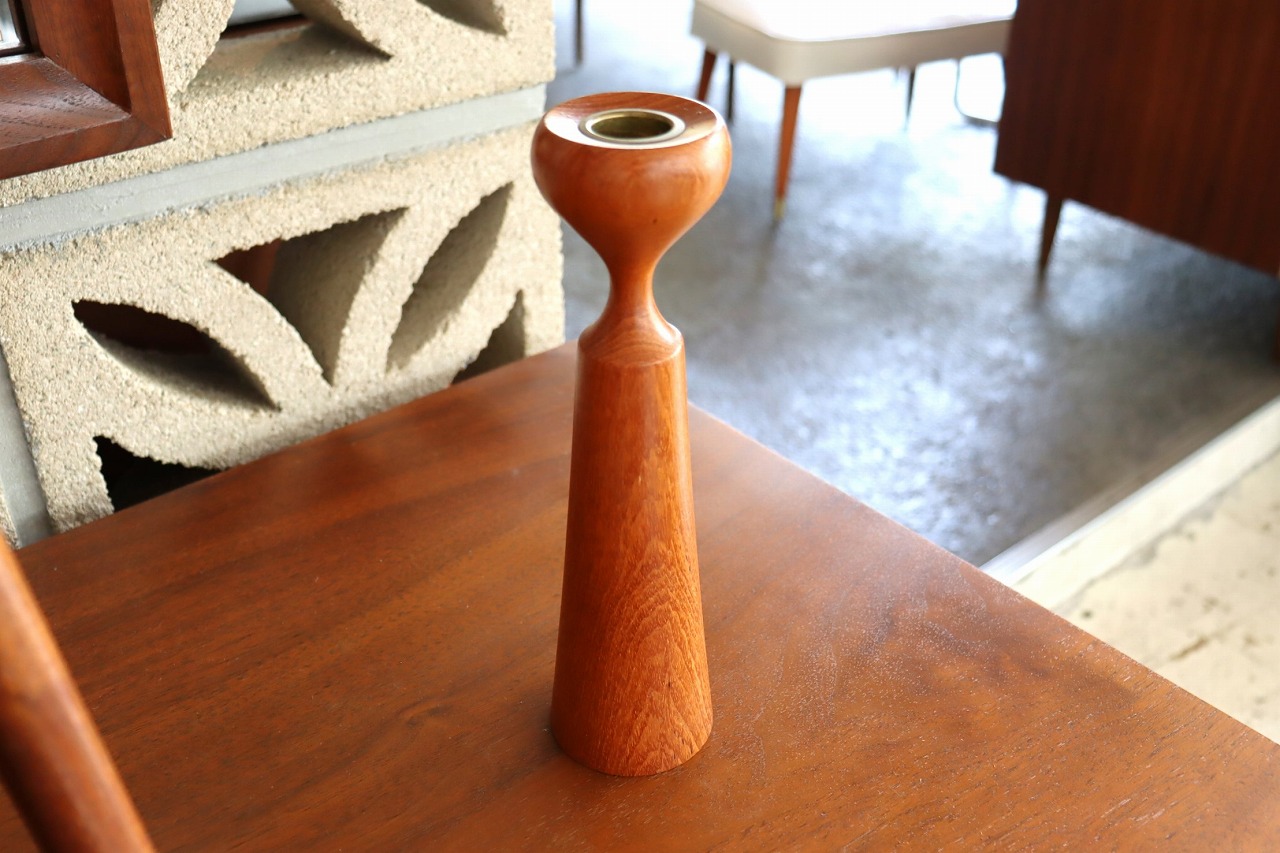 キャンドルホルダー