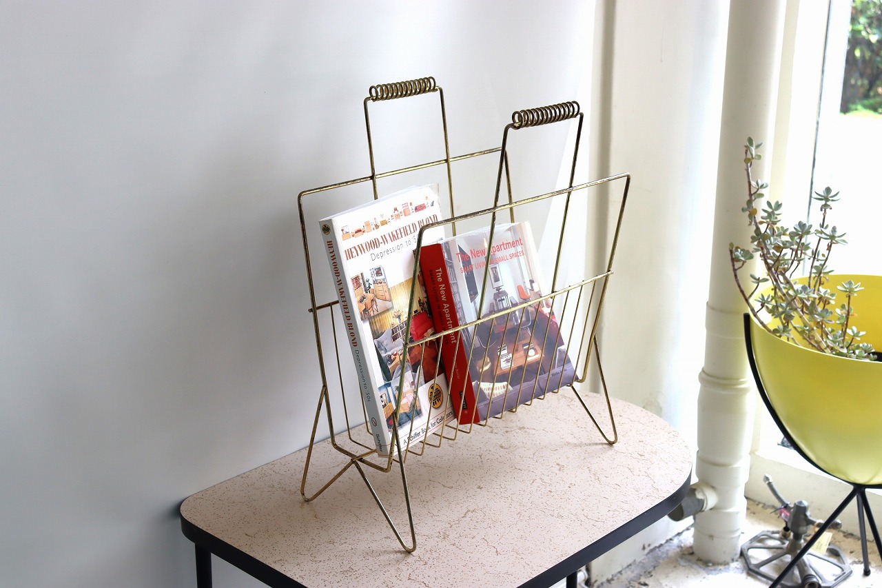 マガジンラック