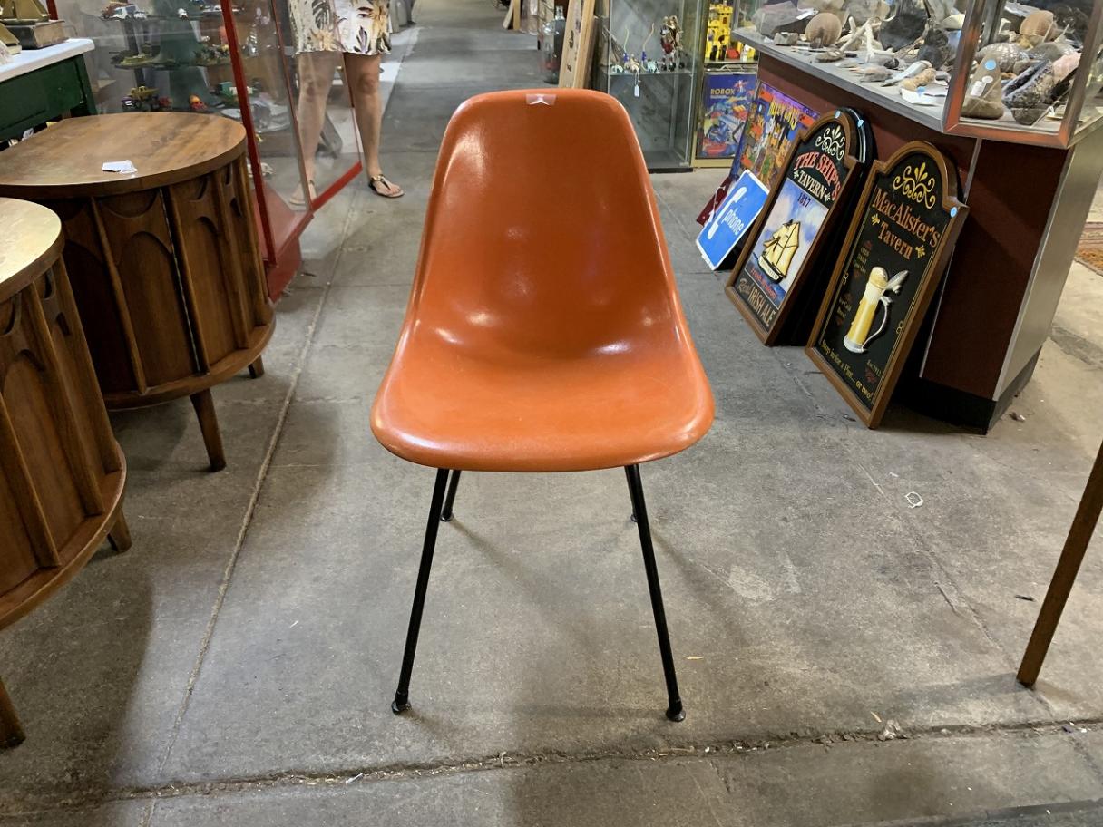 イームズチェア