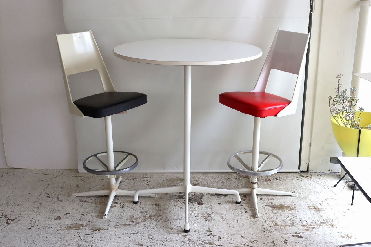 DAYSTROM製カウンターチェア