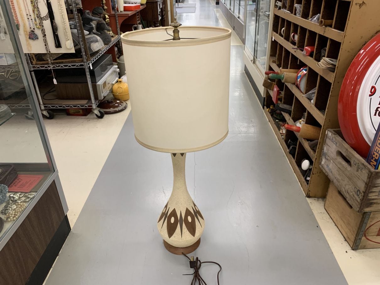 テーブルランプ