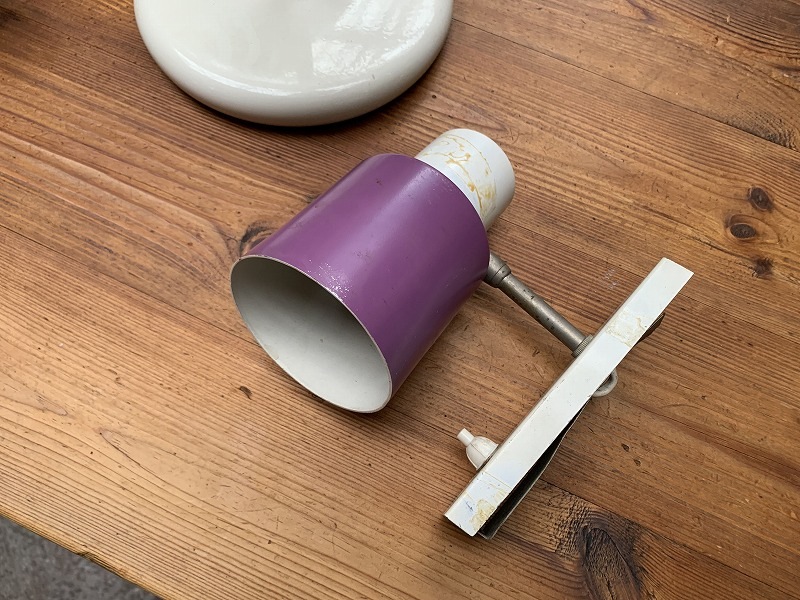 ブラケットランプ