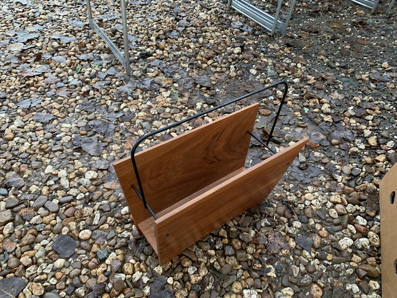 マガジンラック