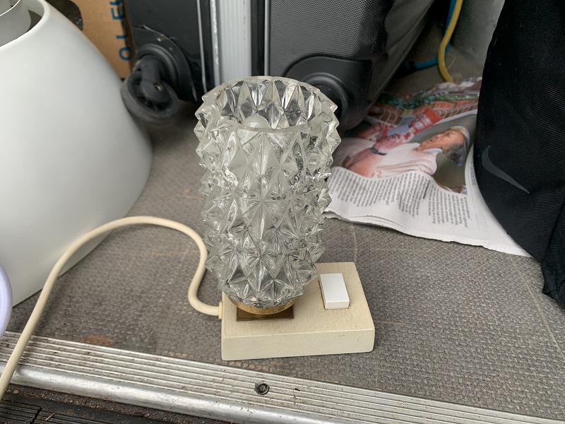 ガラステーブルランプ