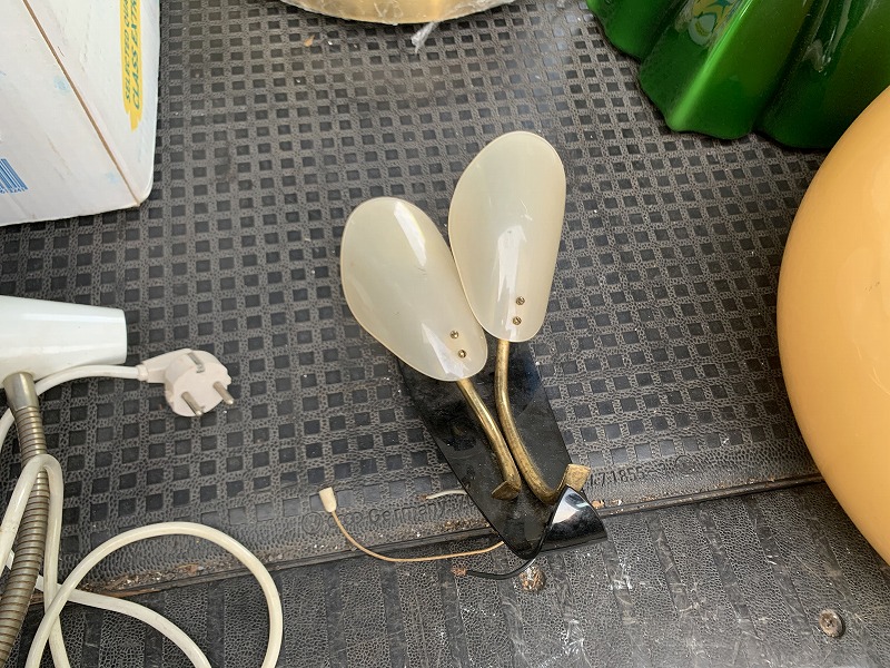 ブラケットランプ