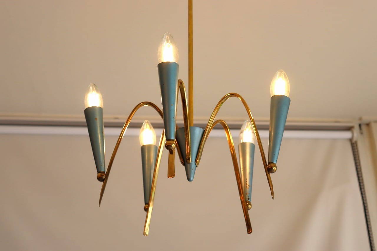 5灯モダンシャンデリア