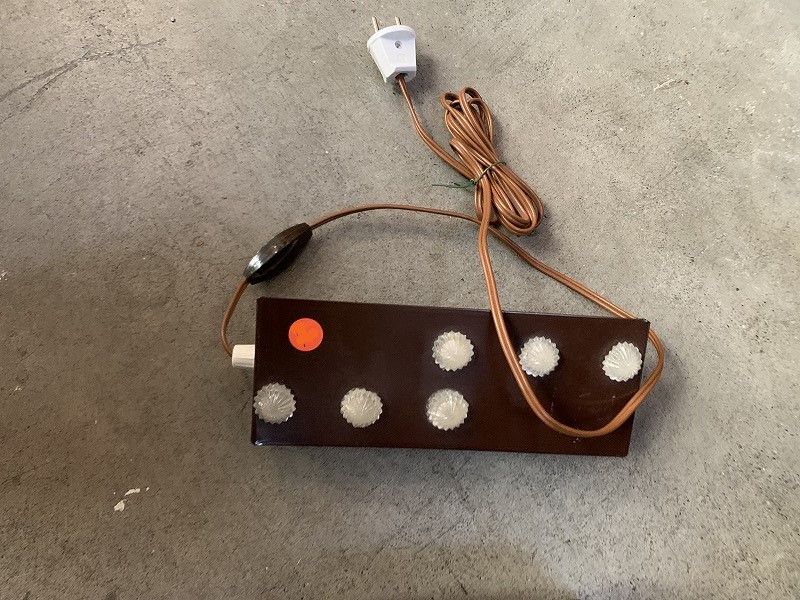 ブラケットランプ