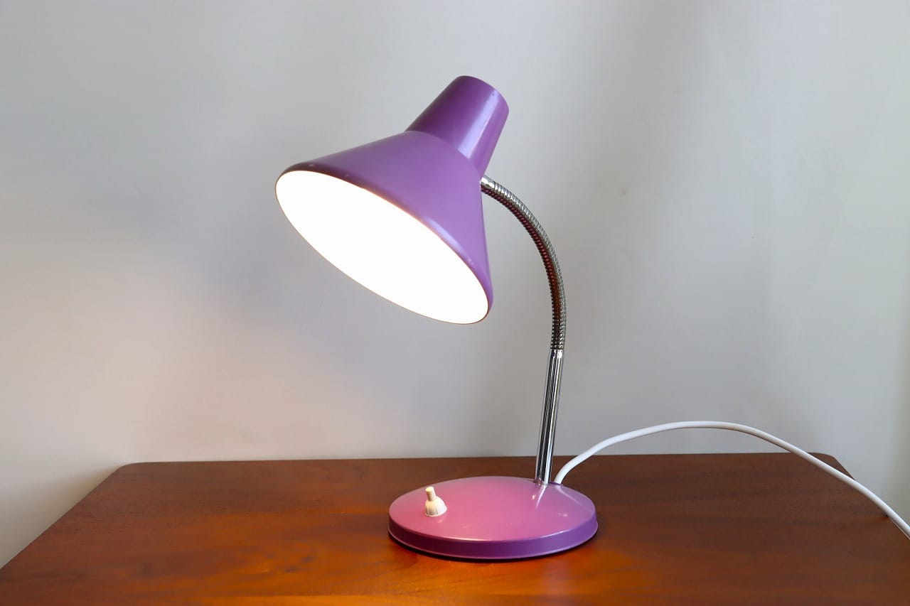 グースネックデスクランプ