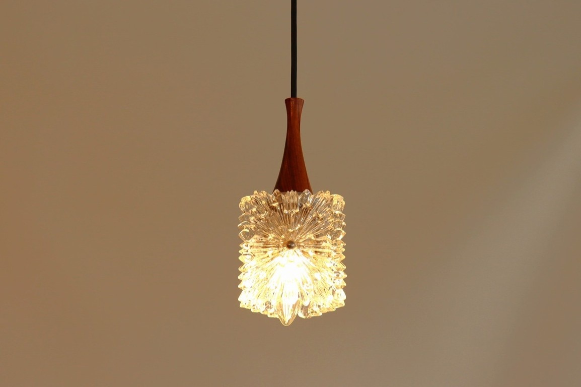 ガラスペンダントランプ