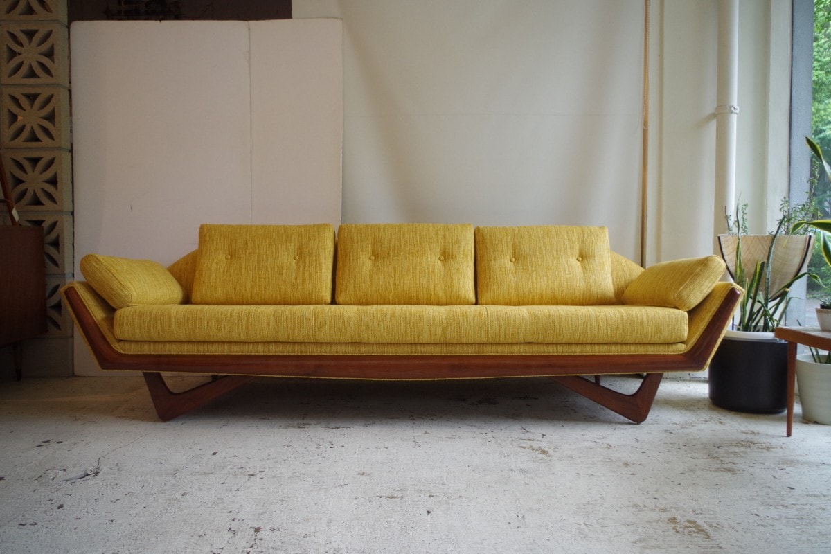 エイドリアン・ピアソールソファ | CHAIR&SOFA | パームスプリングス