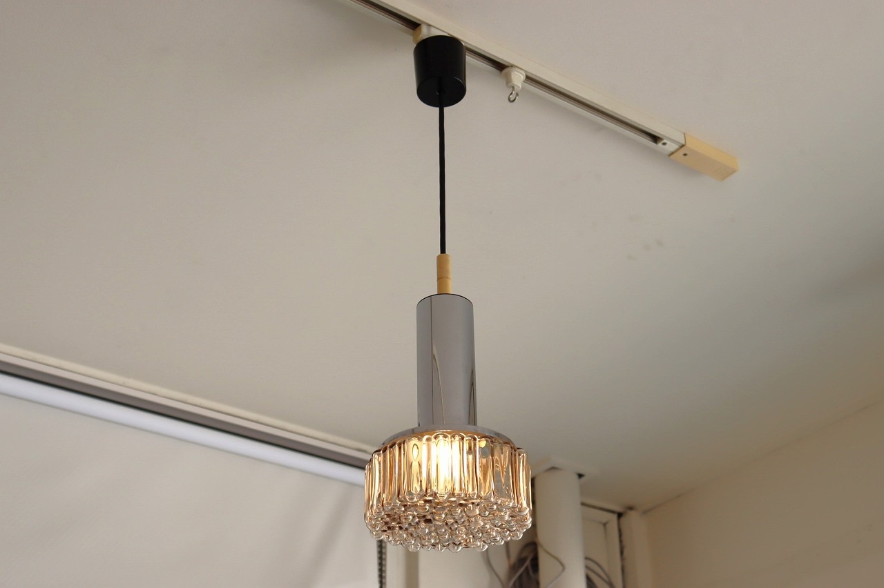 ガラスペンダントランプ