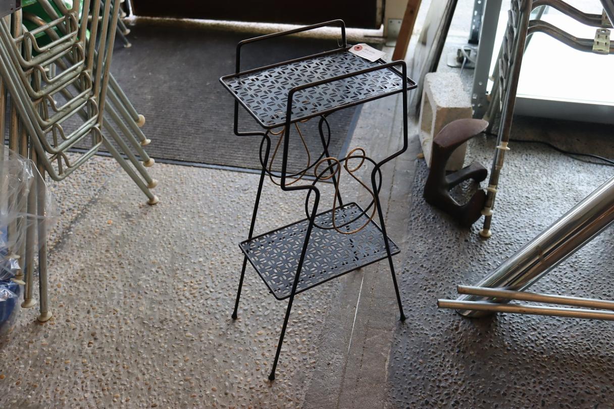 ワイヤーラック