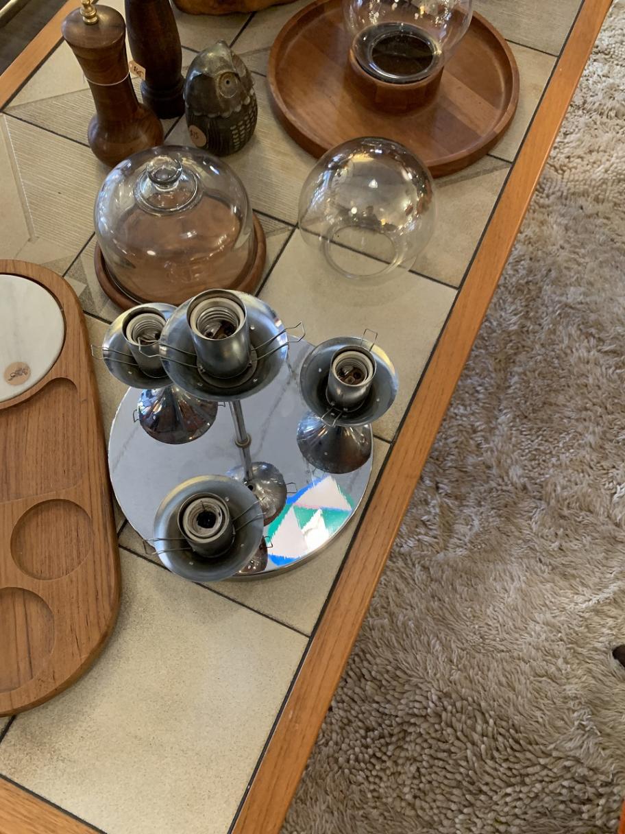 4灯シーリングランプ