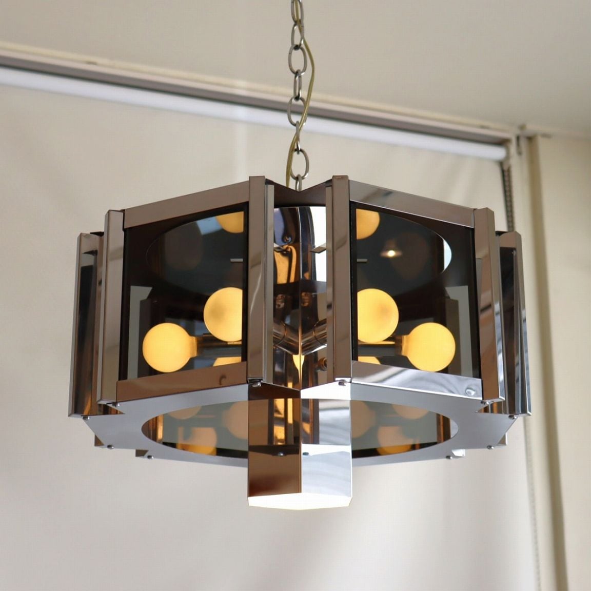 フレデリック・レイモンド　アトミックペンダントランプ