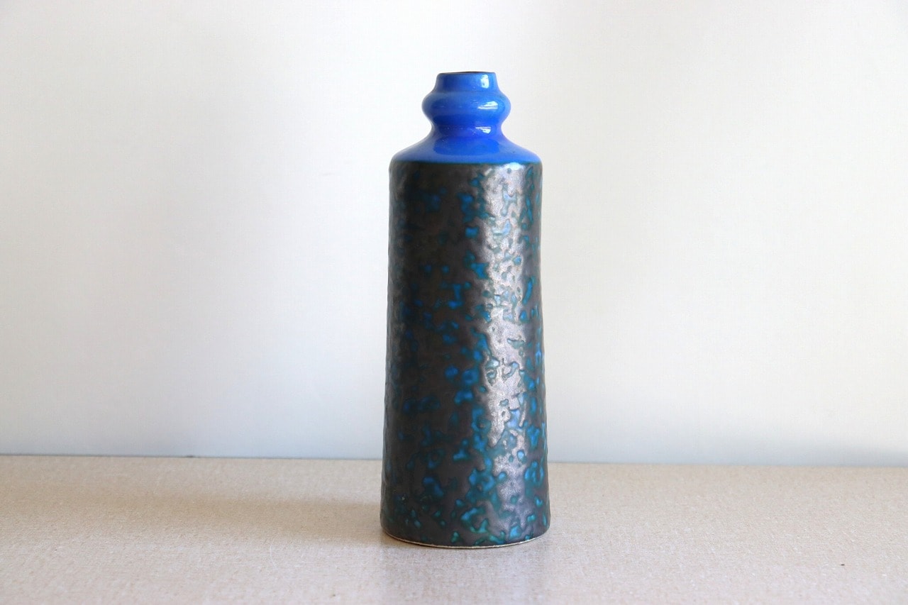 シュトレーラ社製フラワーベース