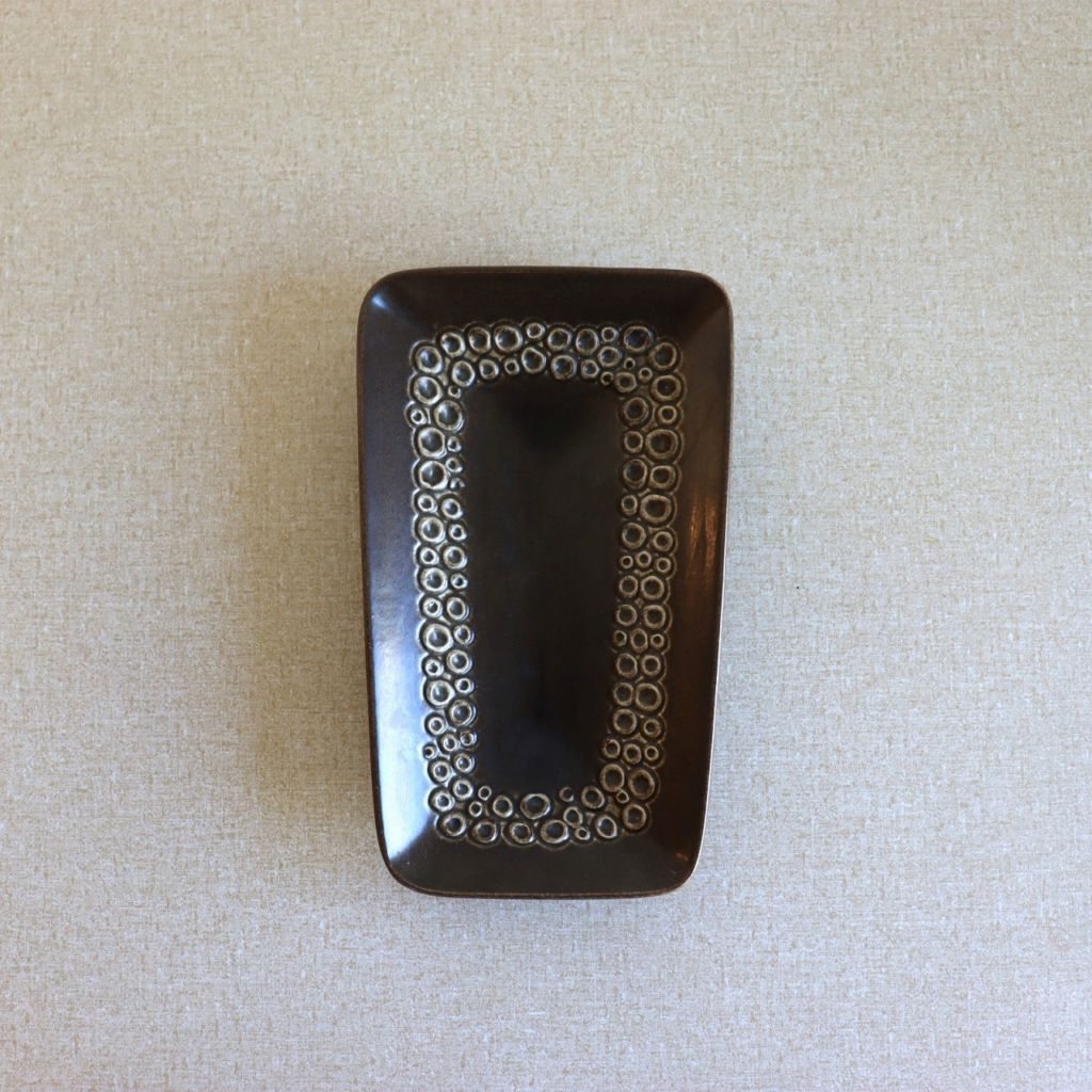 ラヴニルド社製ポタリートレー