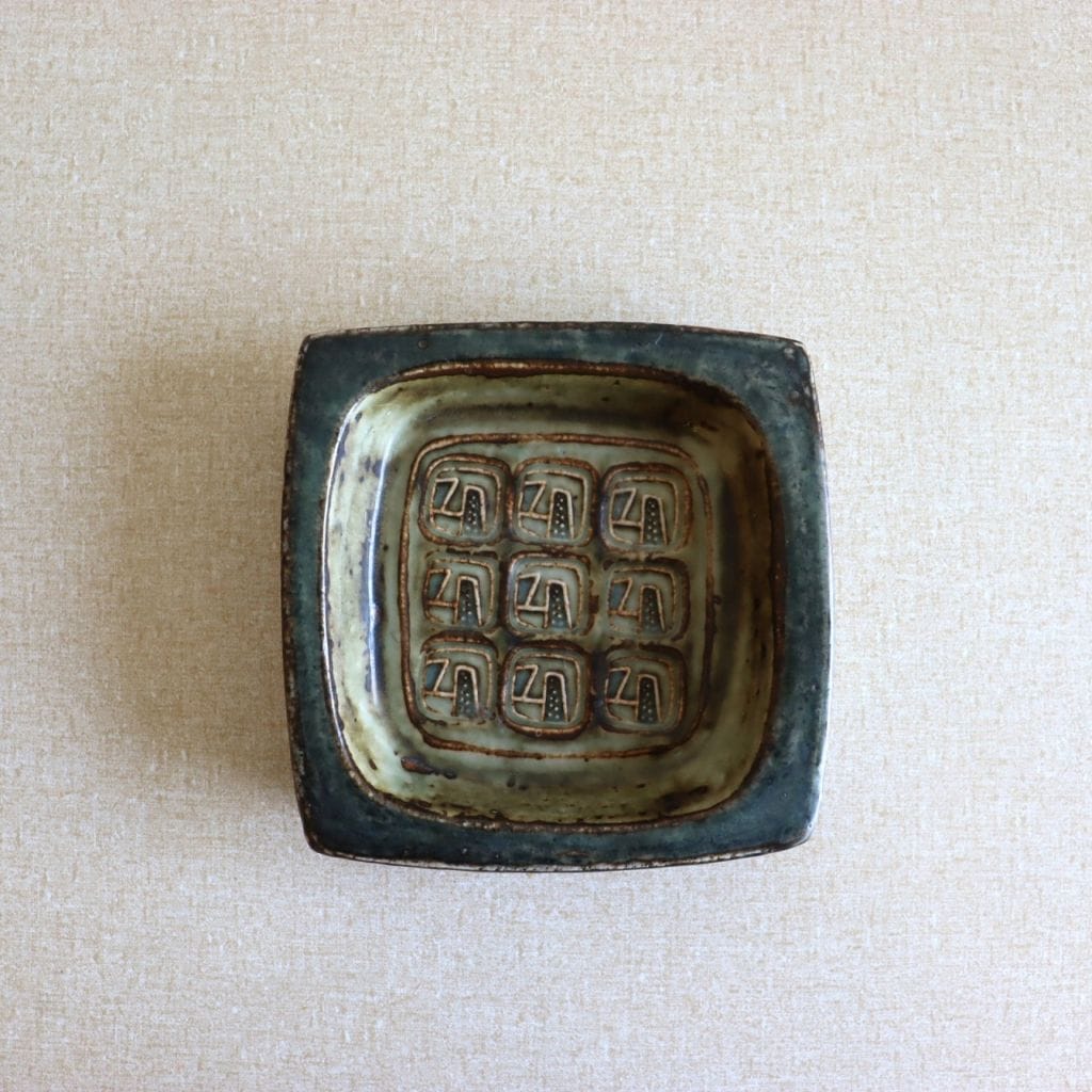 ロイヤルコペンハーゲン製プレート