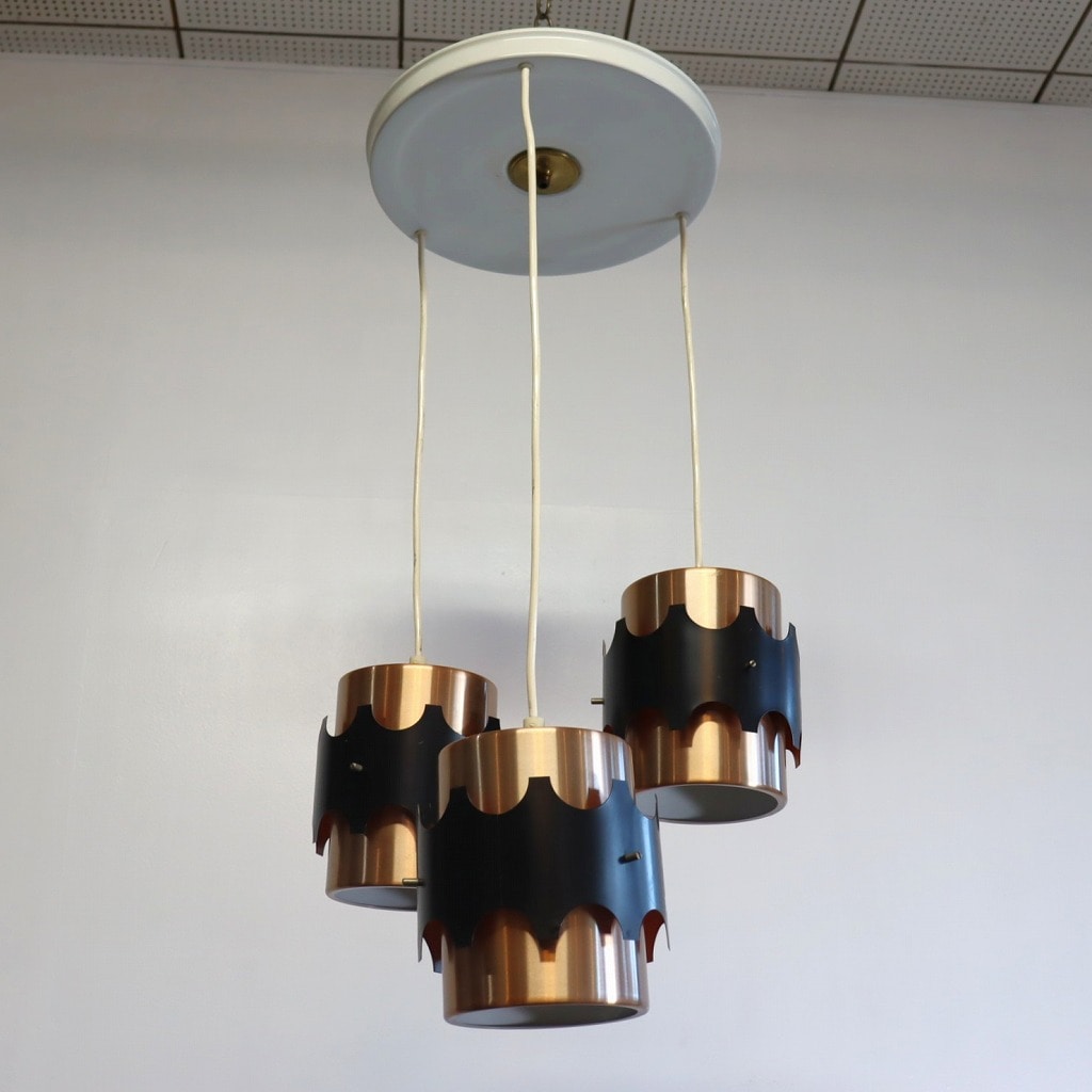 3灯ペンダントランプ