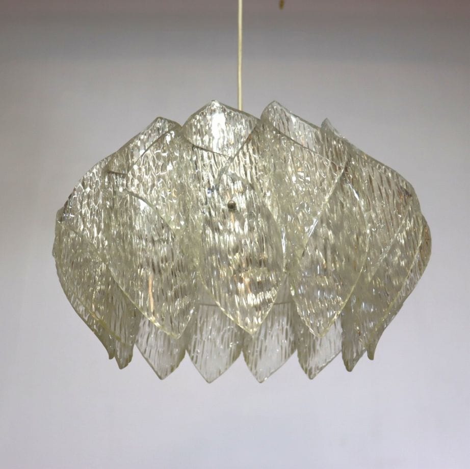 ルーサイトペンダントランプ