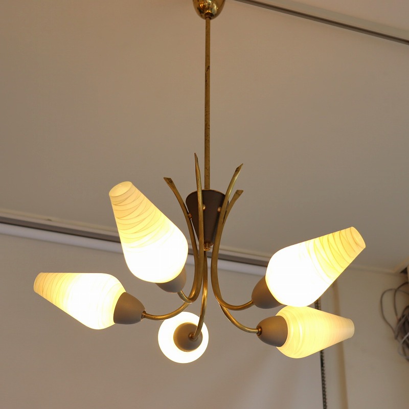 シャンデリア一覧 | パームスプリングス