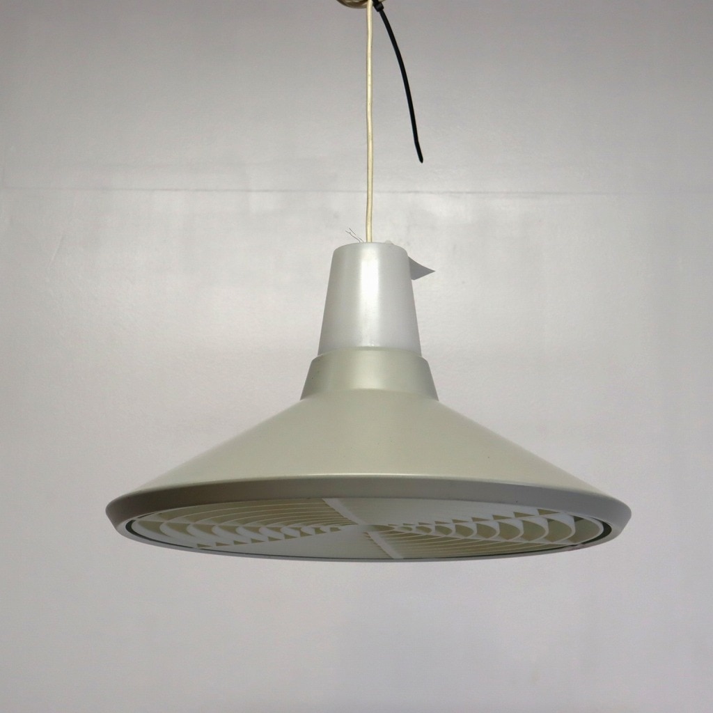 ペンダントランプ