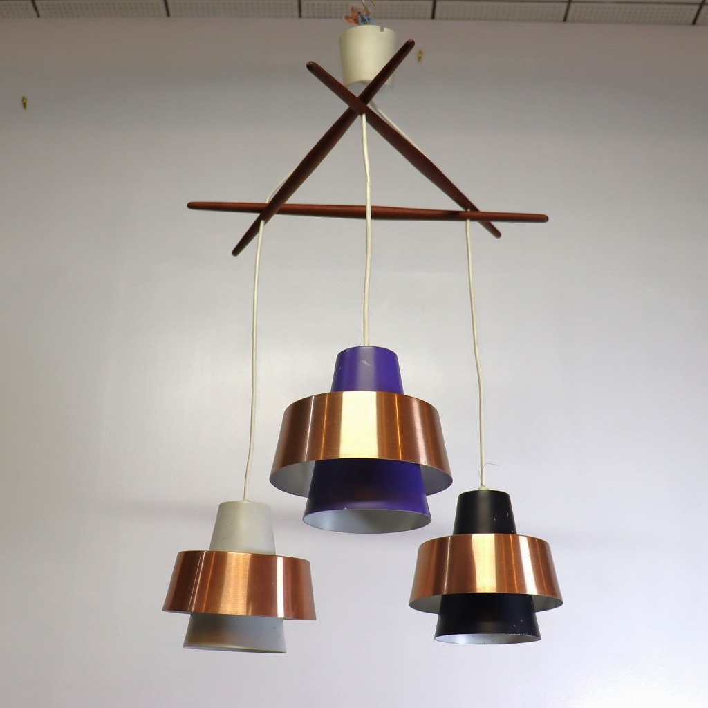 3灯ペンダントランプ