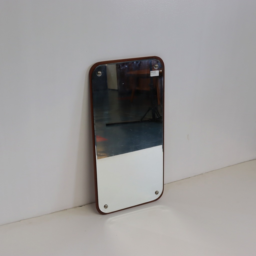 ウォールミラー