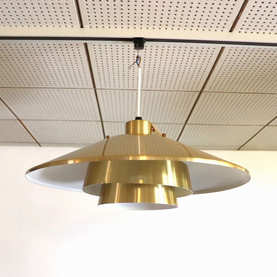 ペンダントランプ