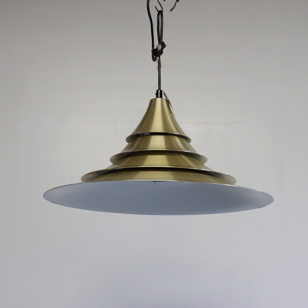 ペンダントランプ