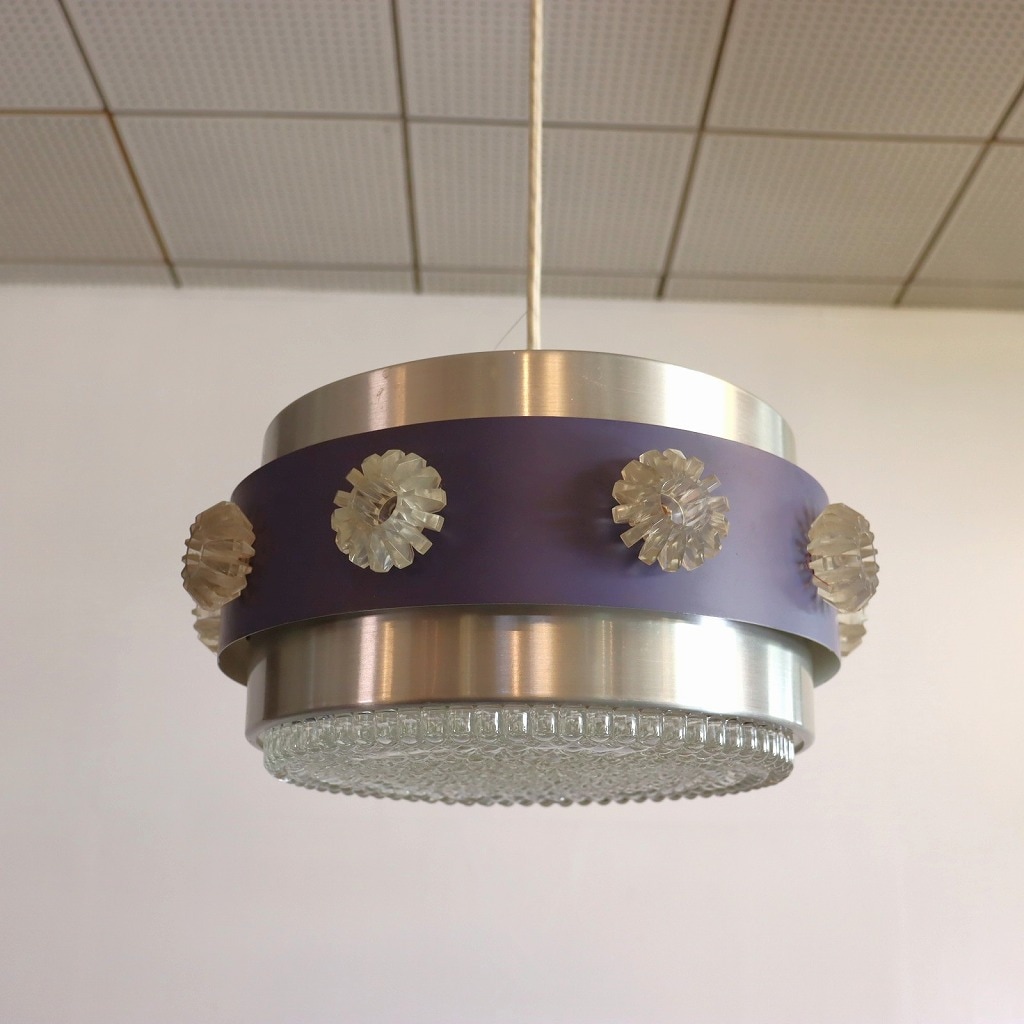 ペンダントランプ