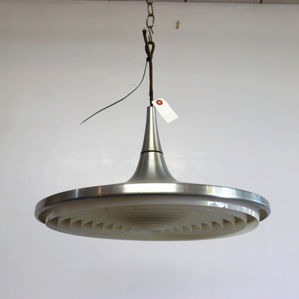 ペンダントランプ