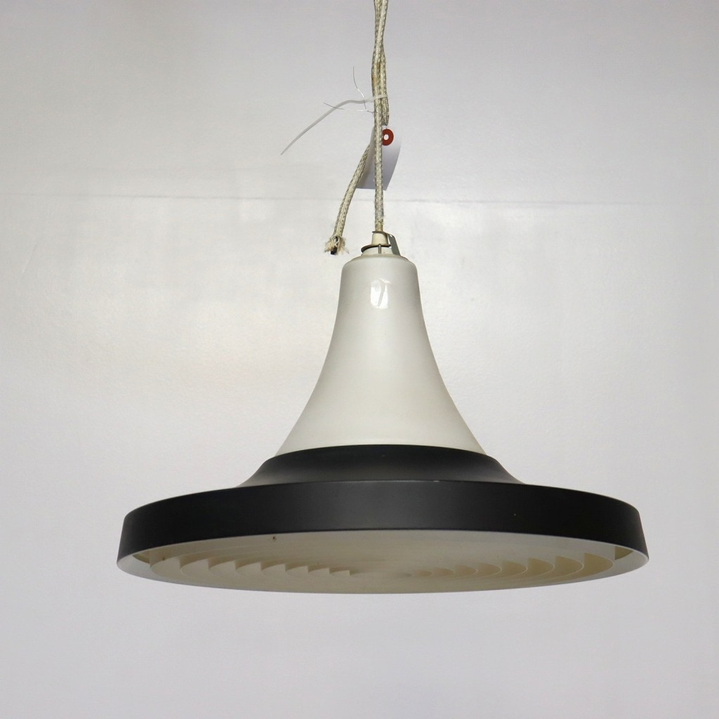 ペンダントランプ