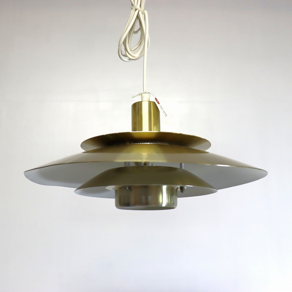 ペンダントランプ