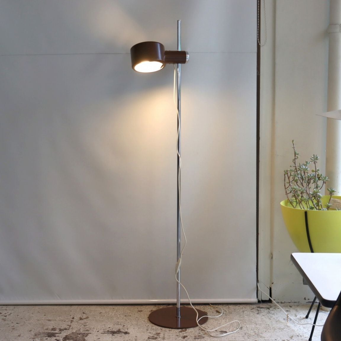 リーファ社製フロアランプ