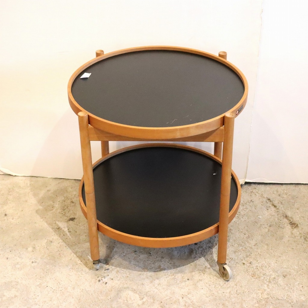 ハンス・クルーガートレイテーブル　Hans B??lling tray table