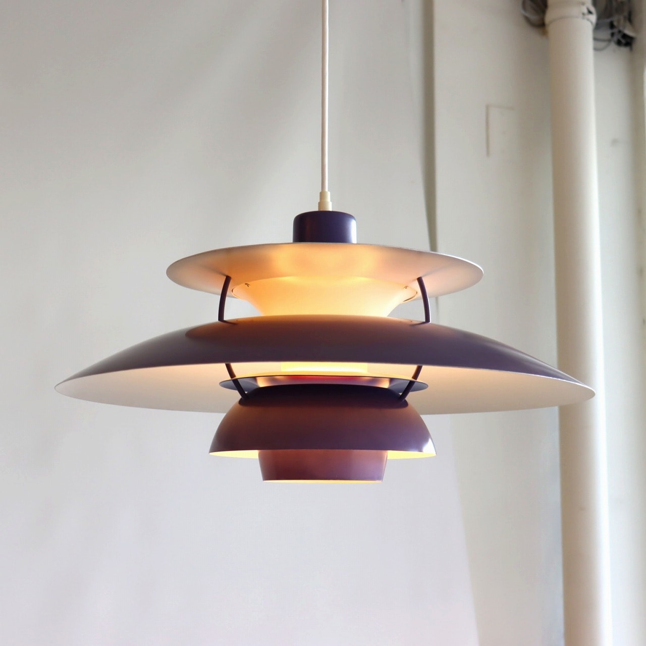 ルイスポールセン社製　PH5 ルーバーペンダントランプ