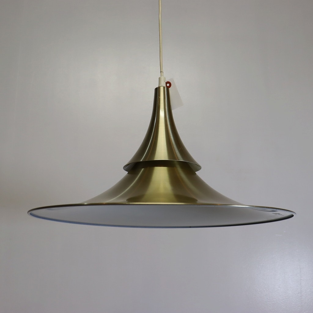 ペンダントランプ