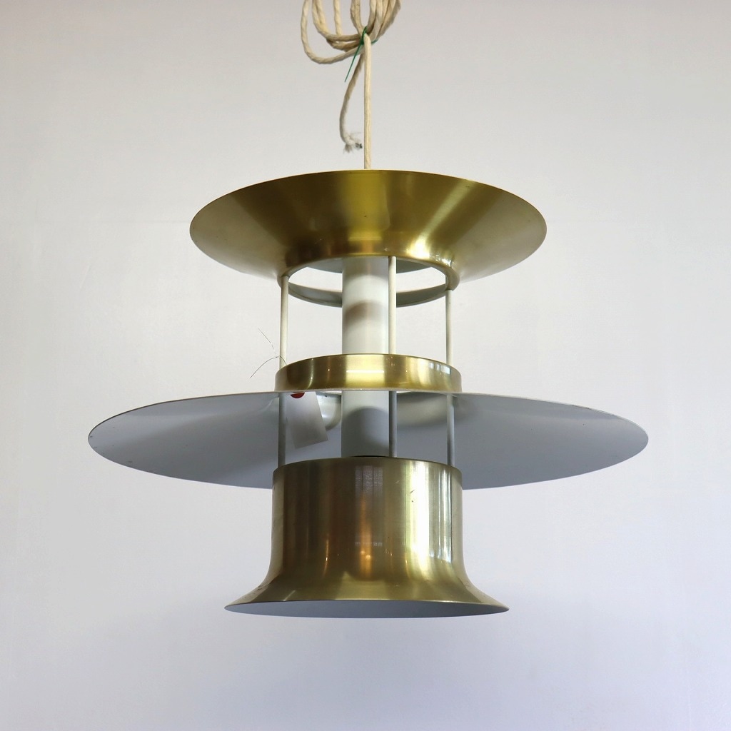 ペンダントランプ