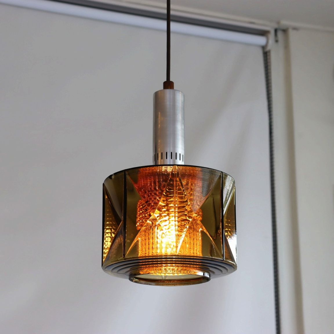 アンバーガラスペンダントランプ