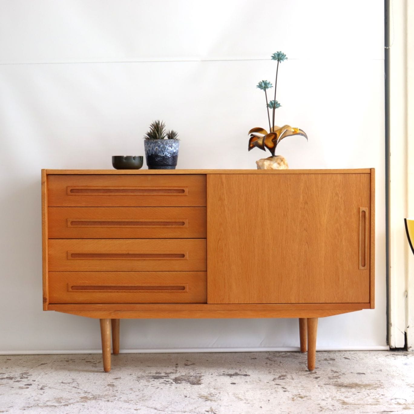 サイドボード・チェスト・ナイトスタンド一覧 | パームスプリングス