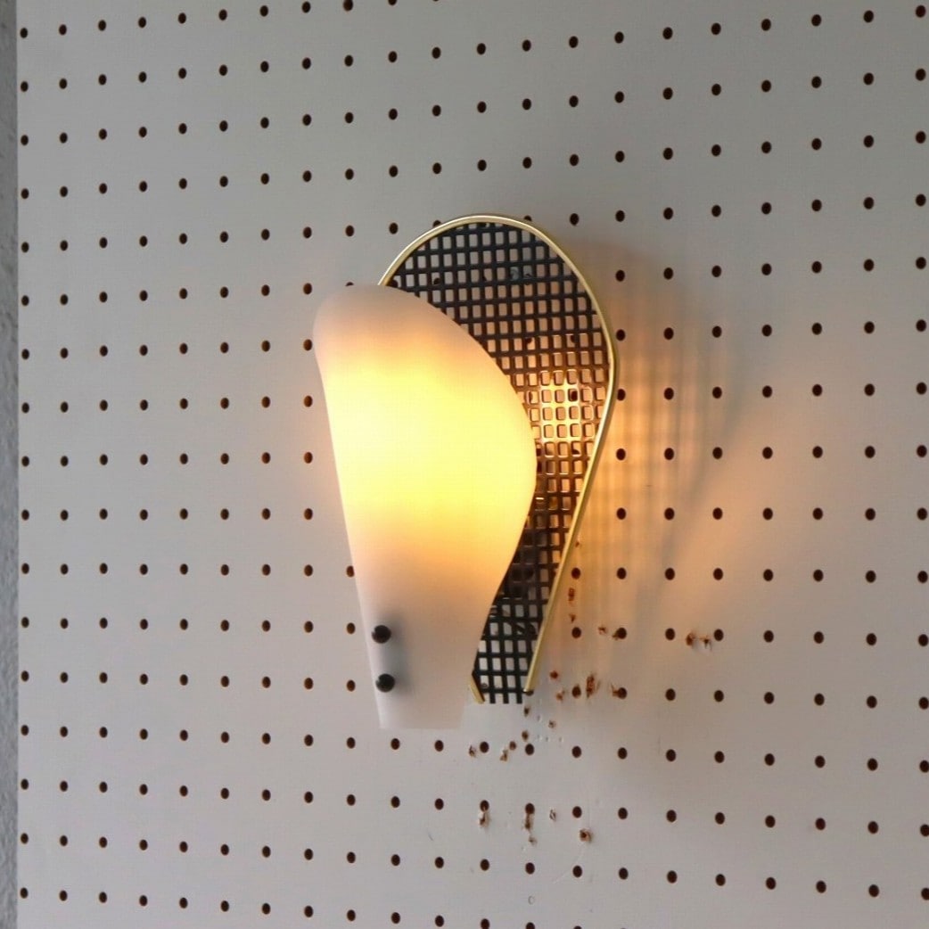 メッシュブラケットランプ