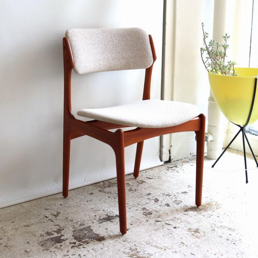 エリック・バック ダイニングチェア