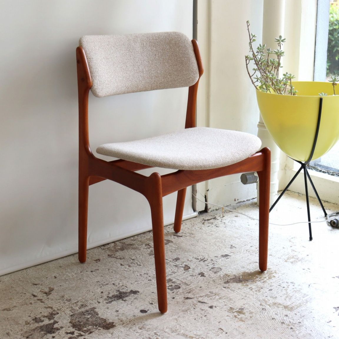 エリック・バック ダイニングチェア