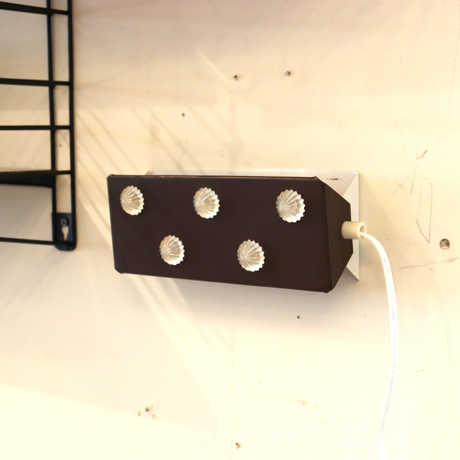 スチールブラケットランプ