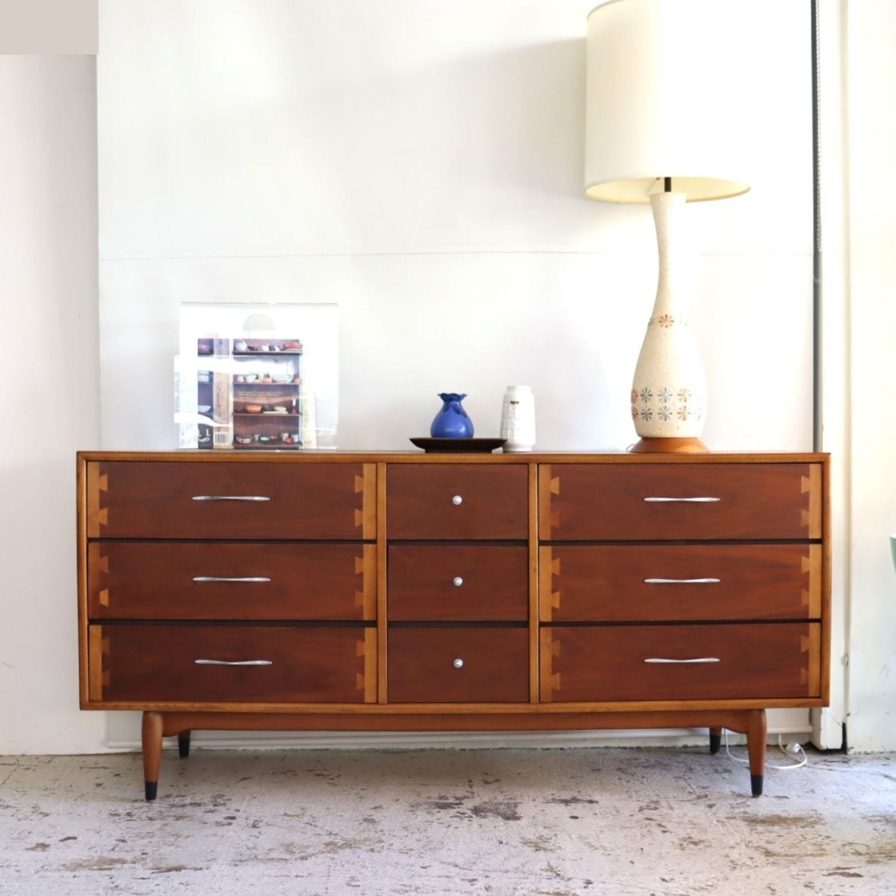 パンパンダ様昭和家具 アンティーク チェスト ジュテーム 昭和63年製造品 パンパンダ様昭和家具 アンティーク チェスト ジュテーム 昭和63年製造