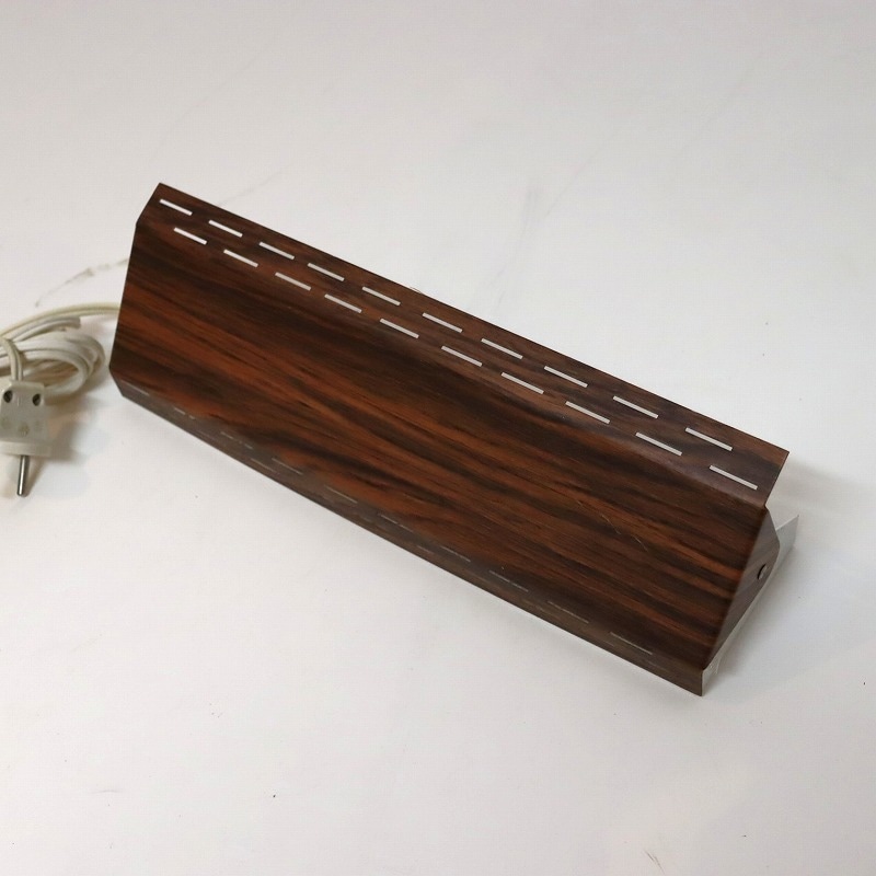 ブラケットランプ